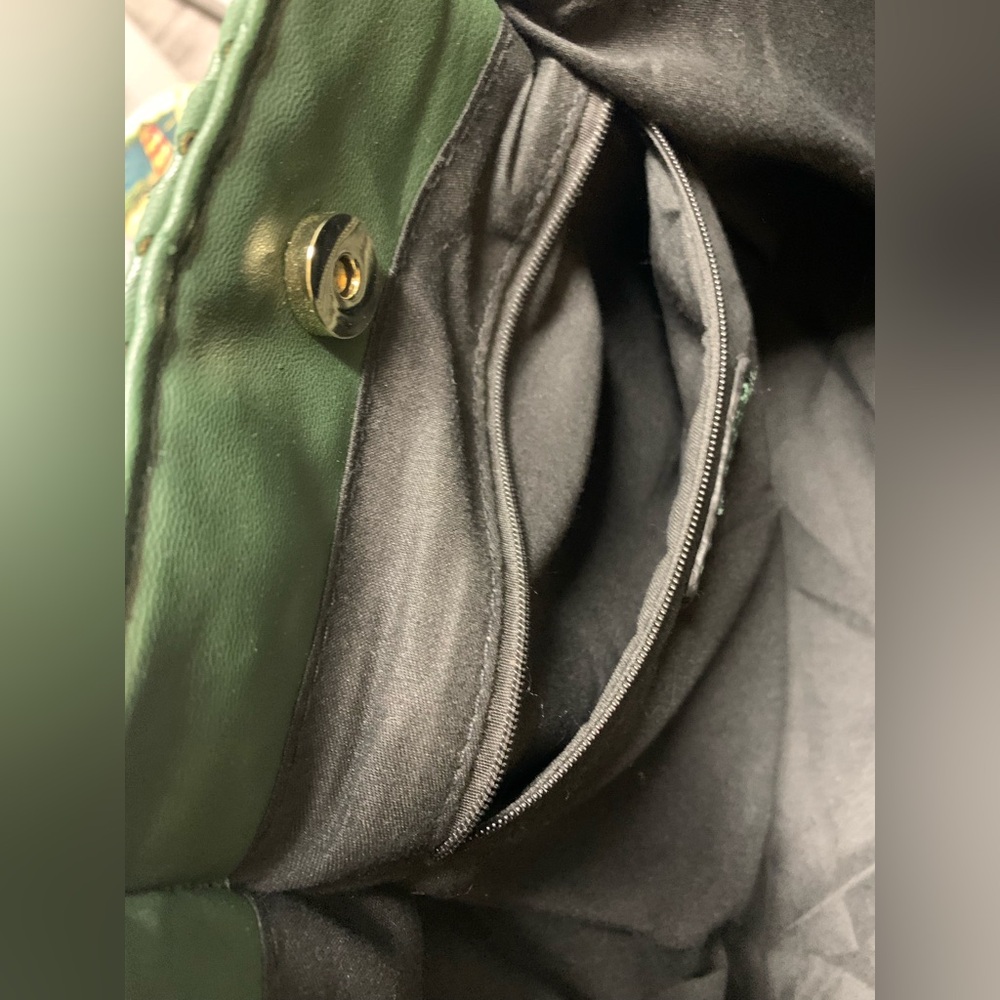 Green Woven Hobo Tote Bag - Picture 7 of 12